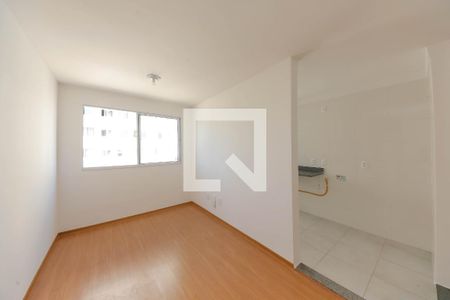 Sala de apartamento para alugar com 2 quartos, 43m² em Cidade São Mateus, São Paulo