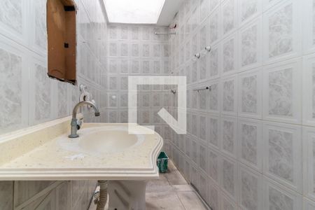 Banheiro de casa para alugar com 1 quarto, 55m² em Cidade Líder, São Paulo