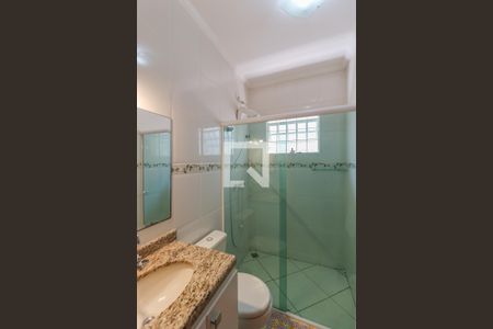 Casa de condomínio à venda com 173m², 3 quartos e 2 vagas Casa de condomínio à venda com 173m², 3 quartos e 2 vagasBanheiro