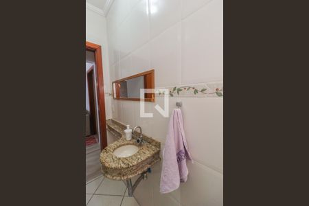 Casa de condomínio à venda com 173m², 3 quartos e 2 vagas Casa de condomínio à venda com 173m², 3 quartos e 2 vagasLavabo