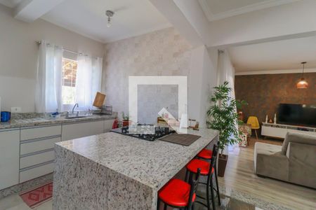 Casa de condomínio à venda com 173m², 3 quartos e 2 vagas Casa de condomínio à venda com 173m², 3 quartos e 2 vagasCozinha e Área de Serviço