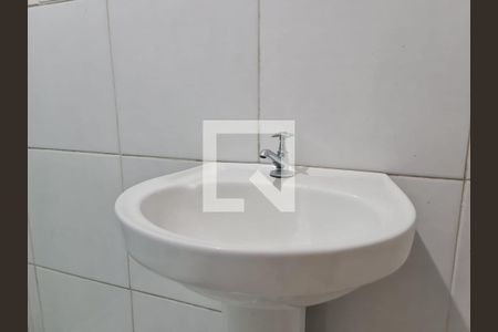 Casa à venda com 145m², 2 quartos e 1 vagaBanheiro 