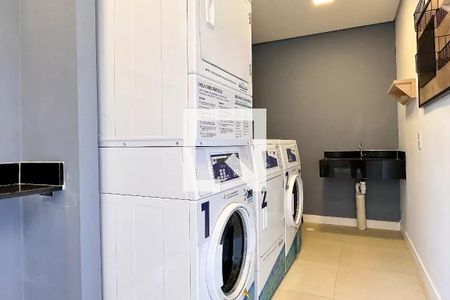 Apartamento à venda com 39m², 2 quartos e sem vaga Apartamento à venda com 39m², 2 quartos e sem vagaLavanderia