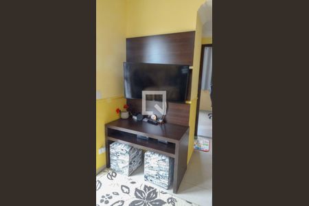 Sala de apartamento à venda com 2 quartos, 60m² em Quitaúna, Osasco