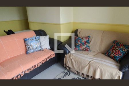 Sala de apartamento à venda com 2 quartos, 60m² em Quitaúna, Osasco