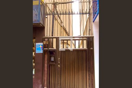 Casa à venda com 150m², 4 quartos e sem vagaFachada com cartaz QA.