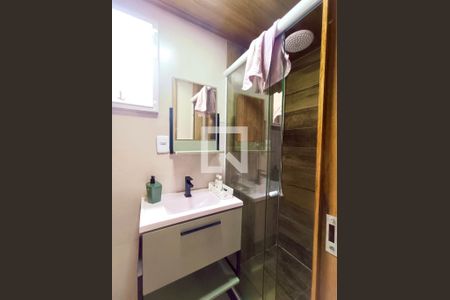 Casa à venda com 150m², 4 quartos e sem vagaBanheiro suite