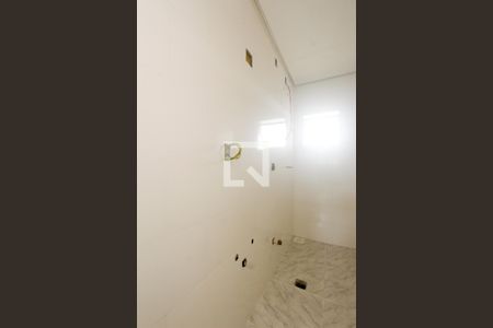 Banheiro 2 de casa para alugar com 4 quartos, 630m² em Jardim Floresta, Porto Alegre