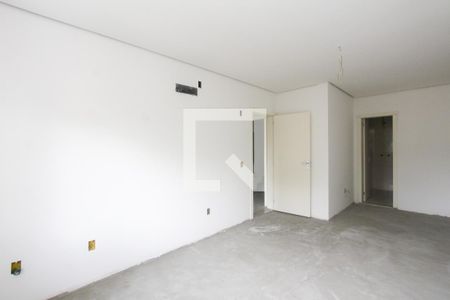 Casa para alugar com 630m², 4 quartos e 4 vagasSuíte 2
