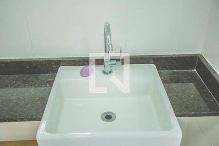 Banheiro de kitnet/studio à venda com 1 quarto, 47m² em Mirandópolis, São Paulo