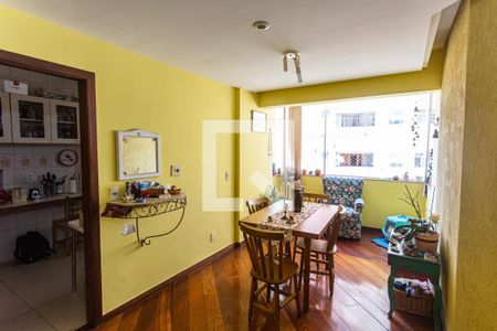 Sala 1 de apartamento para alugar com 4 quartos, 118m² em Sagrada Família, Belo Horizonte