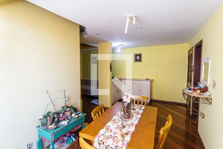 Sala 1 de apartamento à venda com 4 quartos, 118m² em Sagrada Família, Belo Horizonte