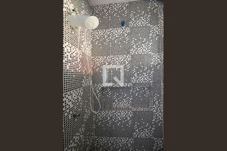 Banheiro de casa para alugar com 1 quarto, 48m² em Itaipu, Niterói