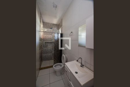 Banheiro de casa para alugar com 1 quarto, 48m² em Itaipu, Niterói