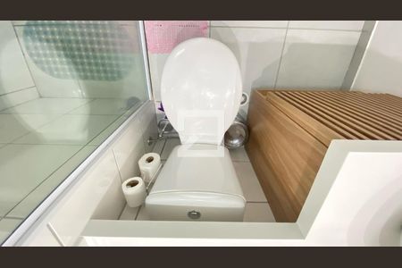 Apartamento para alugar com 45m², 2 quartos e sem vagaBanheiro 