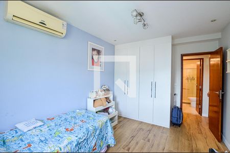 Casa à venda com 545m², 4 quartos e 2 vagasQuarto 3