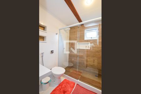 Banheiro 1 de casa à venda com 4 quartos, 545m² em São Francisco, Niterói