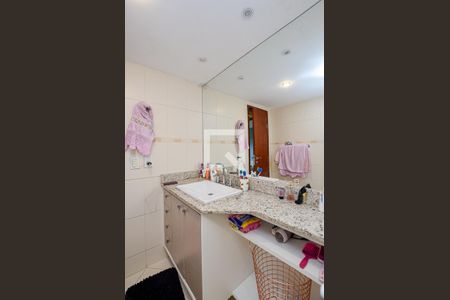 Casa à venda com 545m², 4 quartos e 2 vagasBanheiro 3