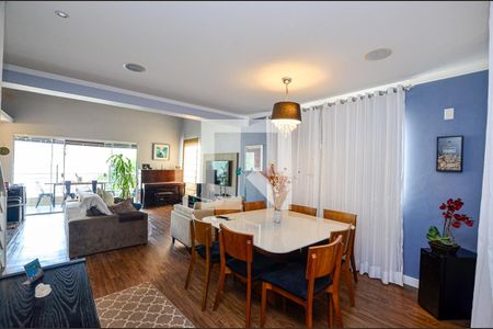 Sala de casa à venda com 4 quartos, 545m² em São Francisco, Niterói