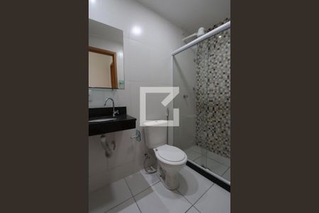 Banheiro de apartamento para alugar com 1 quarto, 33m² em Parada 40, São Gonçalo