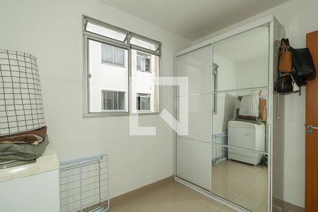 Quarto 2 de apartamento para alugar com 2 quartos, 45m² em Protásio Alves, Porto Alegre