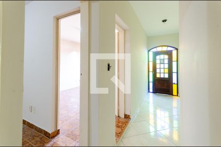 Casa para alugar com 60m², 1 quarto e 1 vaga Casa para alugar com 60m², 1 quarto e 1 vagaCorredor