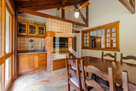 Casa à venda com 427m², 4 quartos e 4 vagasSala de Jantar