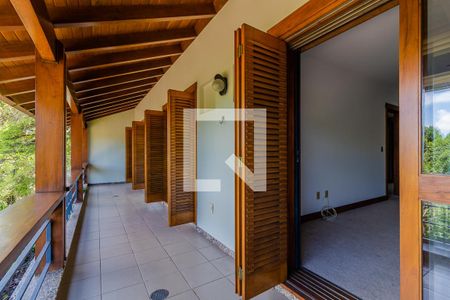 Casa à venda com 427m², 4 quartos e 4 vagasVaranda