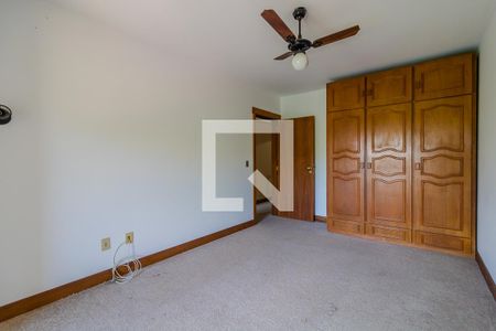 Casa à venda com 427m², 4 quartos e 4 vagasQuarto 2