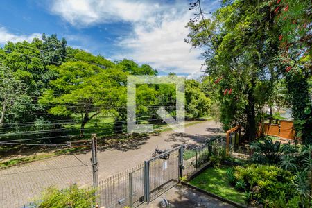 Casa à venda com 427m², 4 quartos e 4 vagasVista