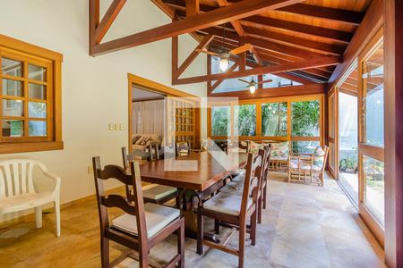 Casa à venda com 427m², 4 quartos e 4 vagasSala de Jantar