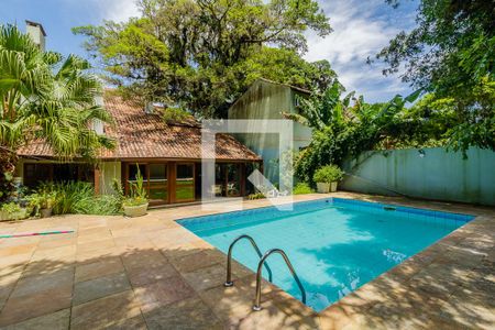 Casa à venda com 427m², 4 quartos e 4 vagasQuintal