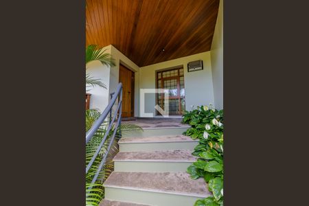 Casa à venda com 427m², 4 quartos e 4 vagasFachada