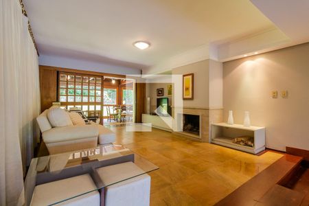 Sala de casa à venda com 4 quartos, 427m² em Jardim Isabel, Porto Alegre