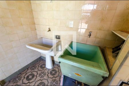 Casa à venda com 300m², 5 quartos e 3 vagasÁrea de Serviço