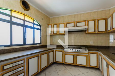 Casa à venda com 300m², 5 quartos e 3 vagasCozinha
