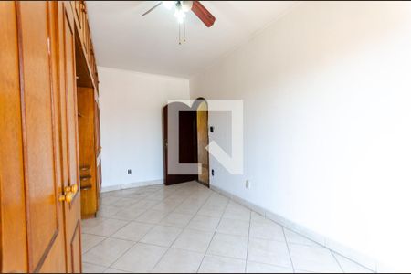 Casa à venda com 300m², 5 quartos e 3 vagasSuíte
