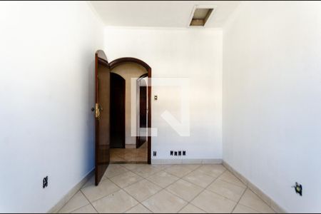 Casa à venda com 300m², 5 quartos e 3 vagasQuarto 2