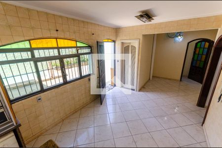 Casa à venda com 300m², 5 quartos e 3 vagasCozinha