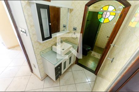 Casa à venda com 300m², 5 quartos e 3 vagasBanheiro 1