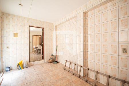 Casa para alugar com 161m², 3 quartos e 1 vaga Casa para alugar com 161m², 3 quartos e 1 vagaÁrea de Serviço