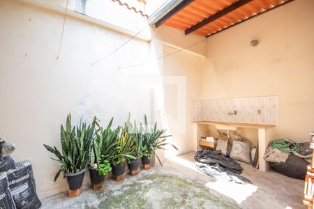 Casa para alugar com 161m², 3 quartos e 1 vaga Casa para alugar com 161m², 3 quartos e 1 vagaQuintal