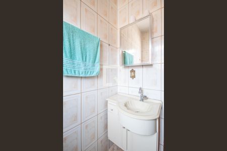 Casa para alugar com 161m², 3 quartos e 1 vaga Casa para alugar com 161m², 3 quartos e 1 vagaBanheiro 2