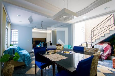 Casa 1 - Sala de casa para alugar com 5 quartos, 239m² em Vila Bastos, Santo André