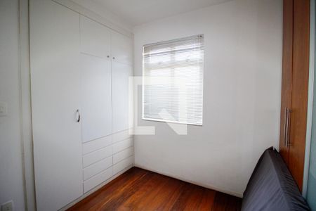 Apartamento à venda com 174m², 3 quartos e 1 vagaQuarto 2