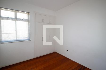 Quarto 1 de apartamento à venda com 3 quartos, 174m² em Santo Antônio, Belo Horizonte