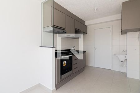 Sala e Cozinha de apartamento para alugar com 2 quartos, 35m² em Vila Guilherme, São Paulo