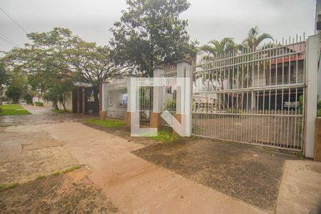 Casa à venda com 350m², 4 quartos e 4 vagasFachada