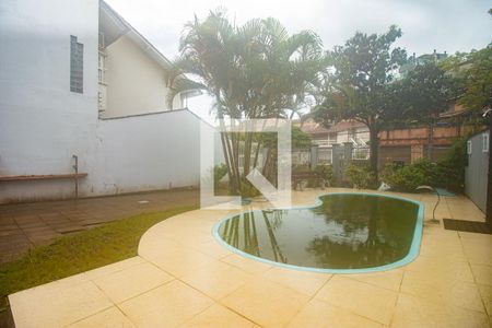 Casa à venda com 350m², 4 quartos e 4 vagasPátio