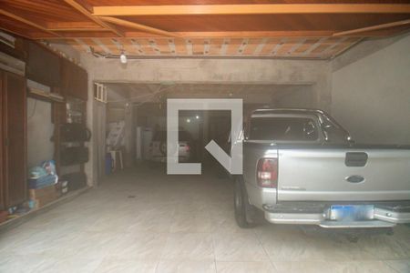 Casa à venda com 350m², 4 quartos e 4 vagasGaragem